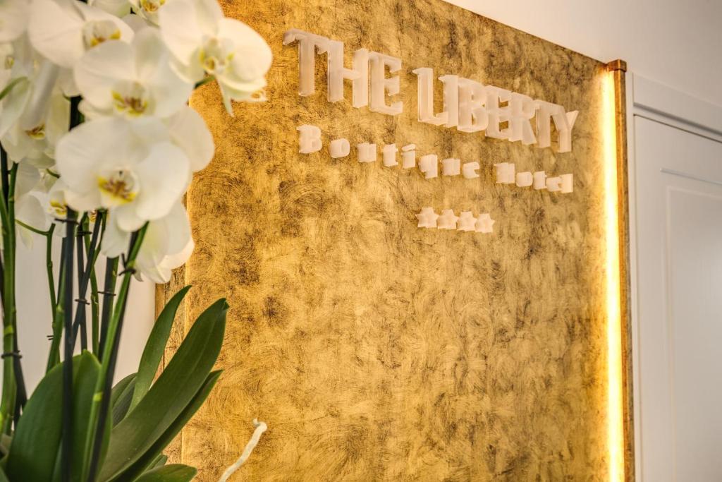 The Liberty Boutique Hotel - 5