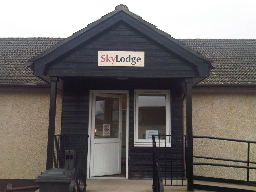 Sky Lodge Perth photo