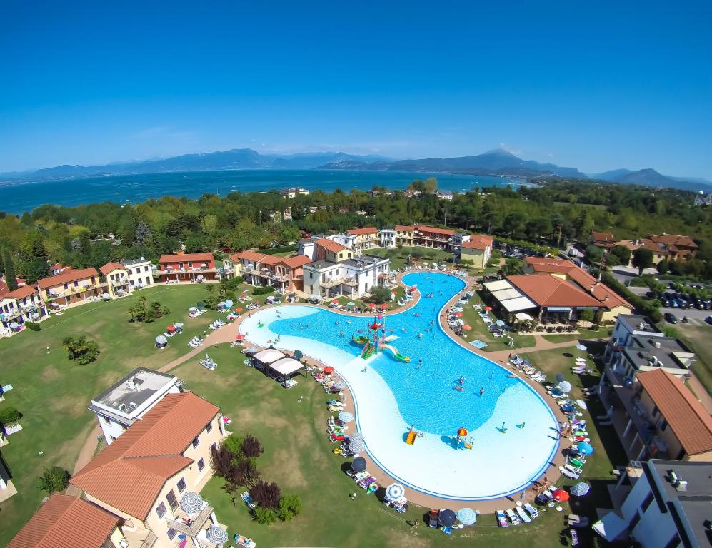 Gasparina Village — Hotel in Castelnuovo del Garda