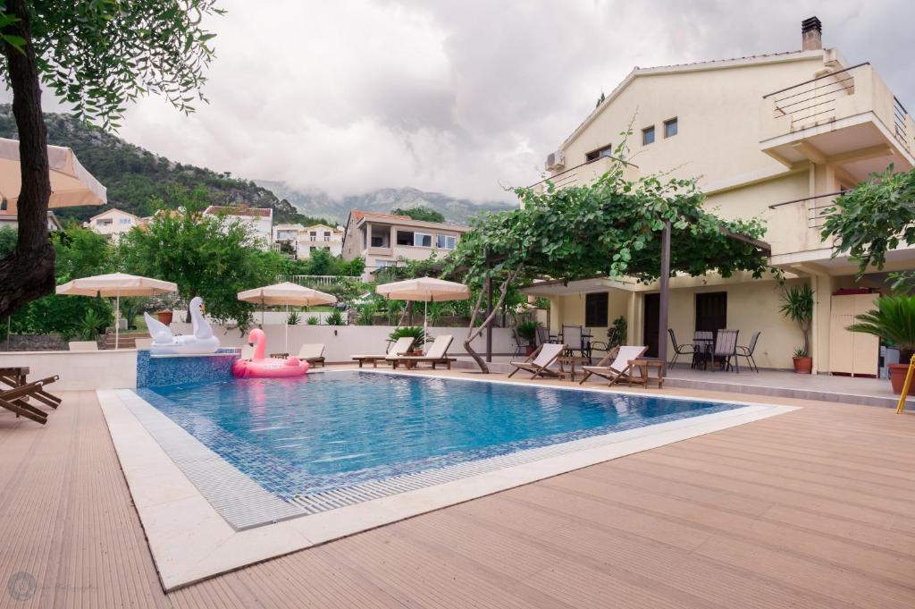 Matej — Hotel in Budva