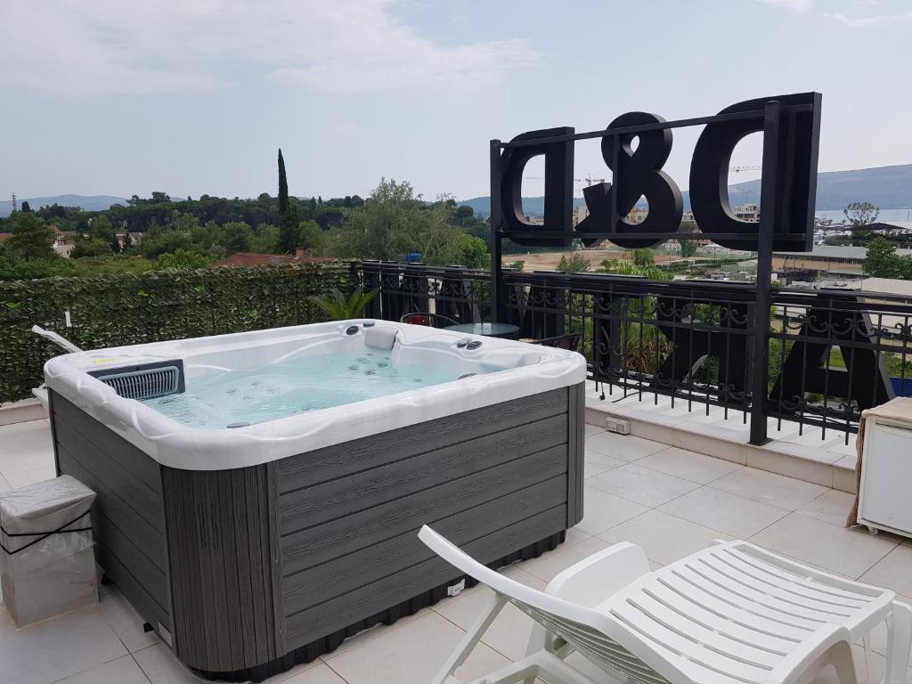 Hot tub, D&D Apartments Tivat in Tivat