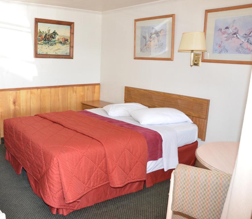 Western Hills Motel photo