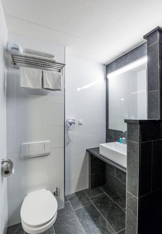 Bastion Hotel Almere Photo 9