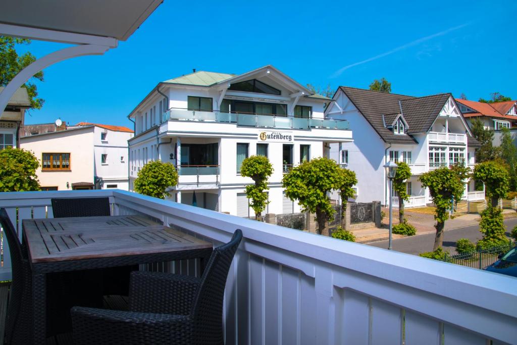 Villa Hansa Binz App 4 am Kurpark Meine Ferienzeit photo