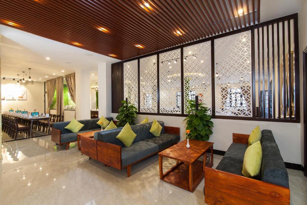 Shared lounge/TV area, Lacasa Sapa Hotel in Sapa