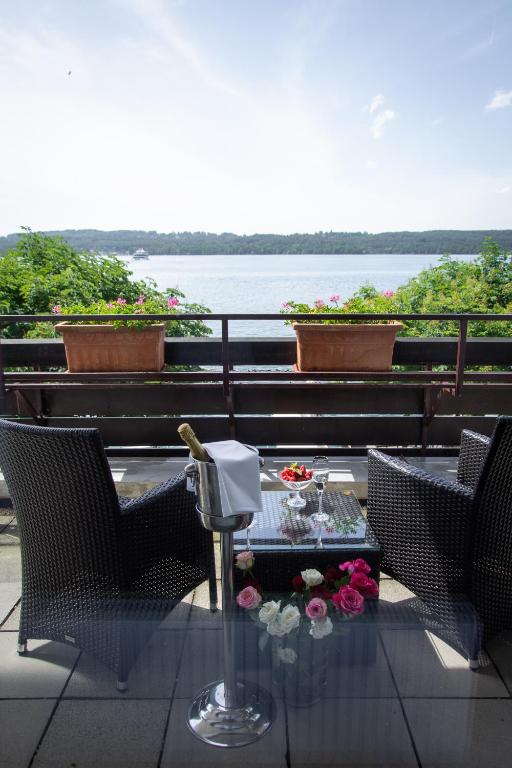Seehotel Leoni photo