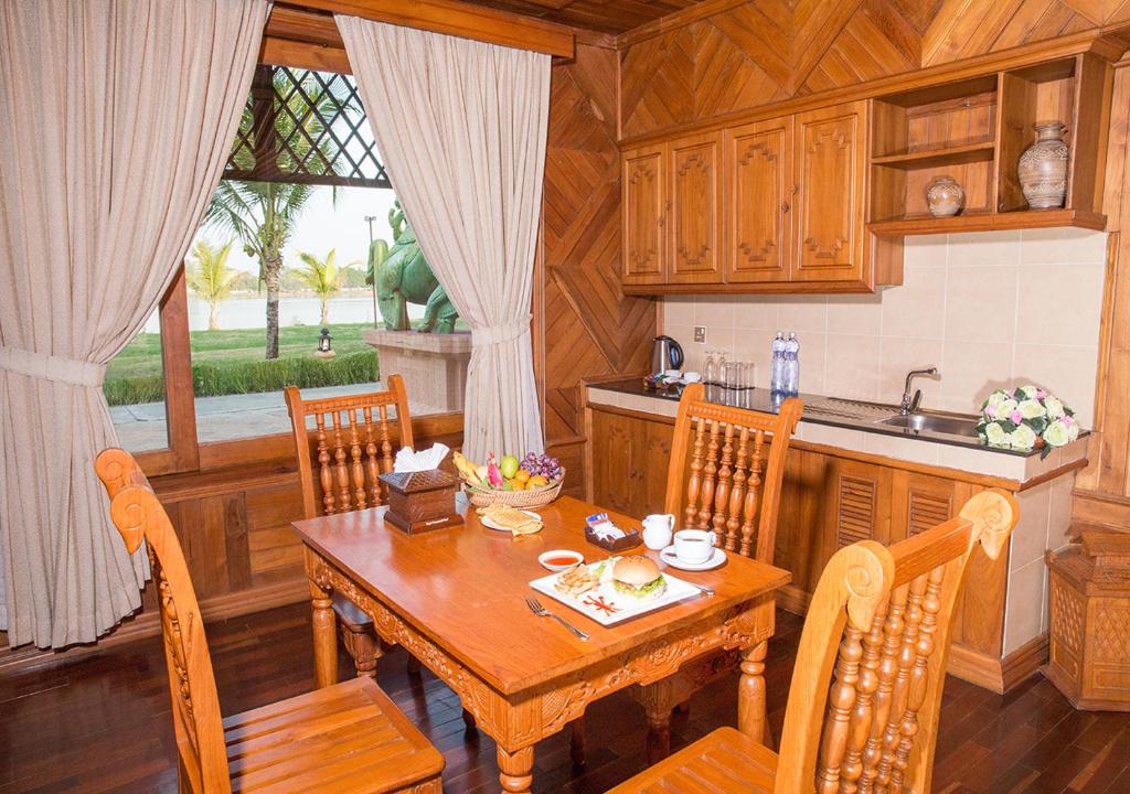 KMA 카이투마디 호텔 객실 내부