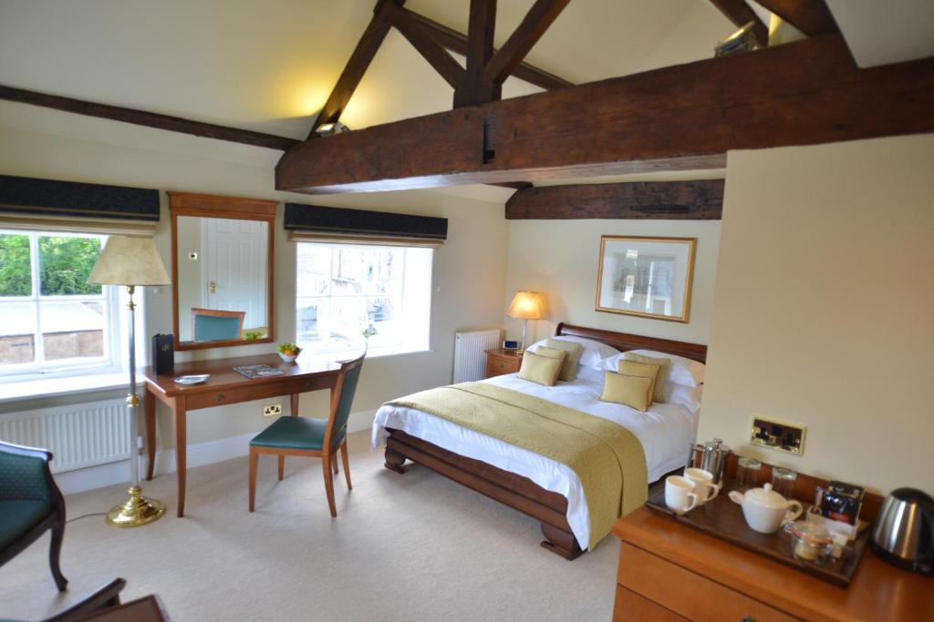 Goldsborough Hall photo