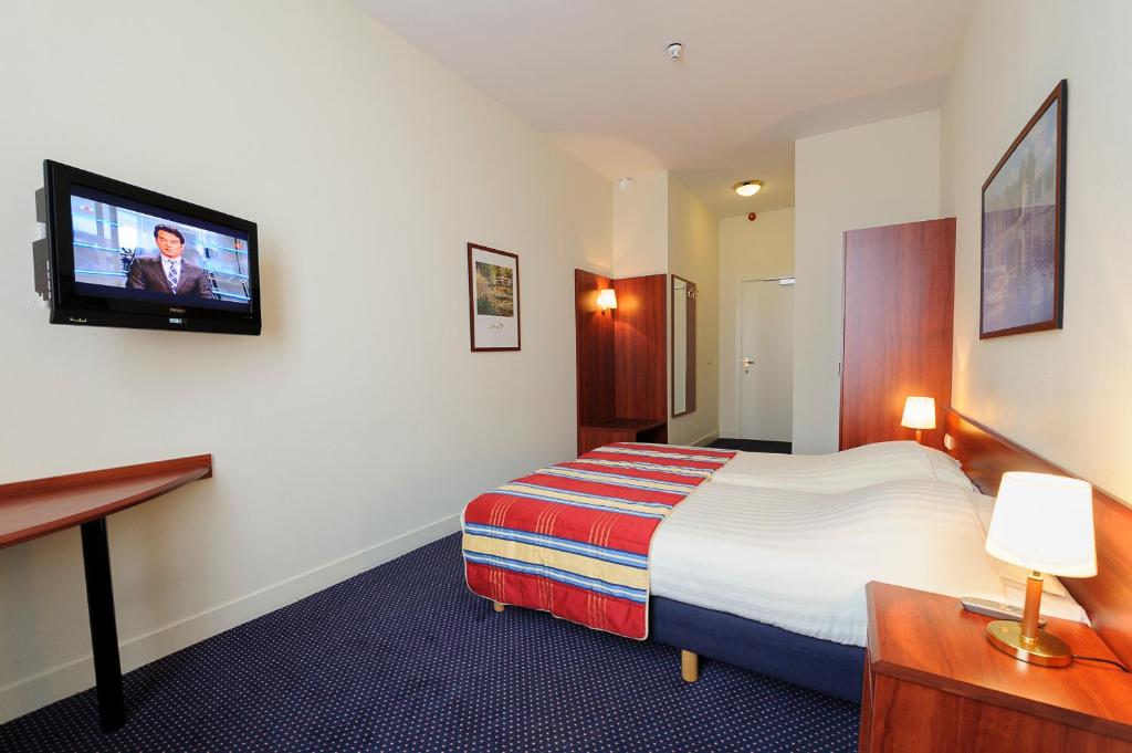 Boulevard Hotel Scheveningen photo