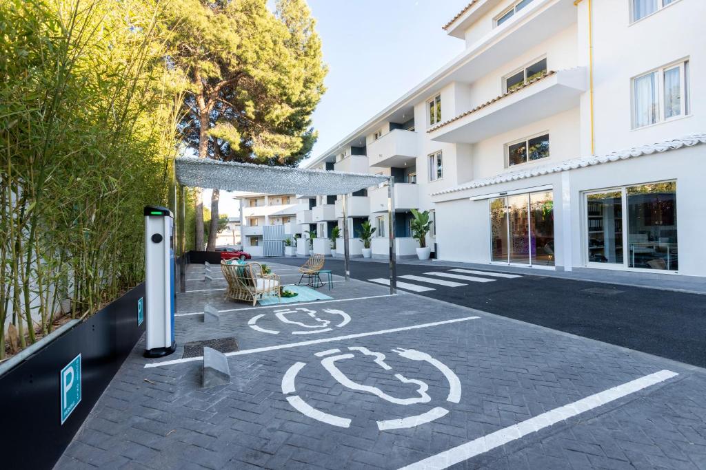 Sotavento Club Apartments - Adults Only — Hotel building in Magaluf, Balearic Islands