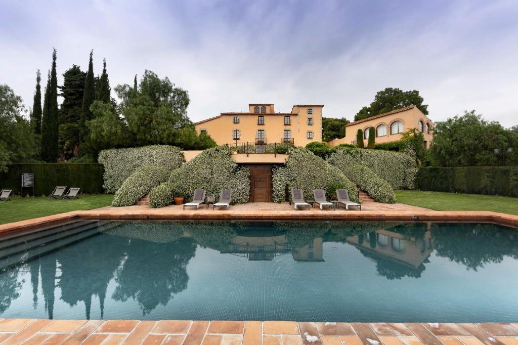 Can Mora de Dalt — Hotel in Sant Vicenc De Montalt