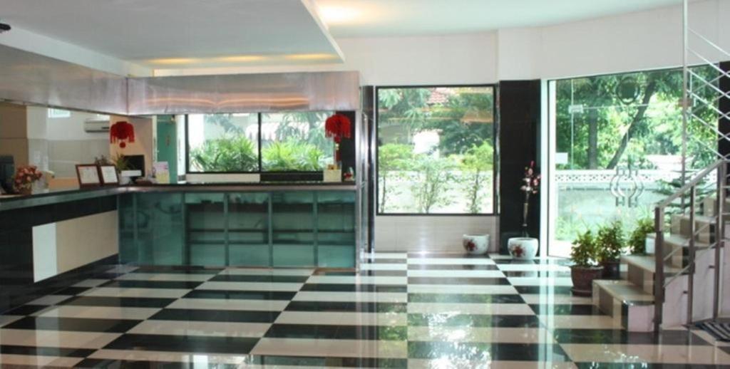 Ratchada 17 Place photo