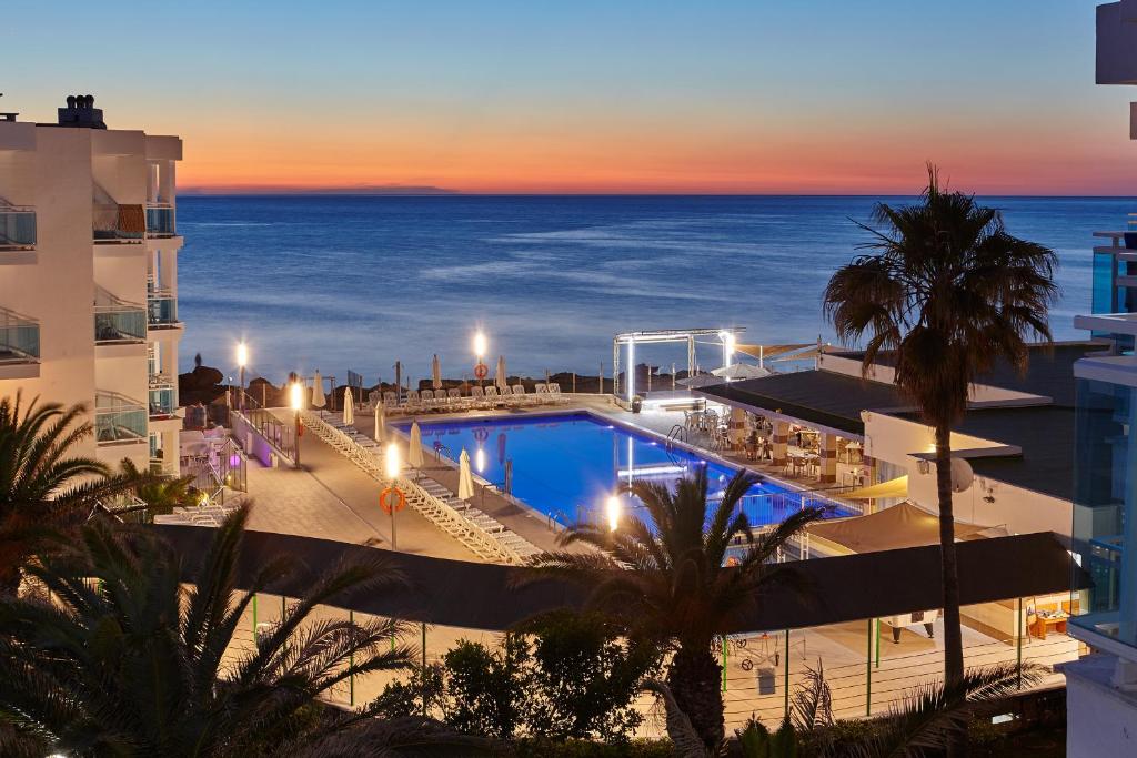 Aparthotel Nereida — Hotel in Ibiza