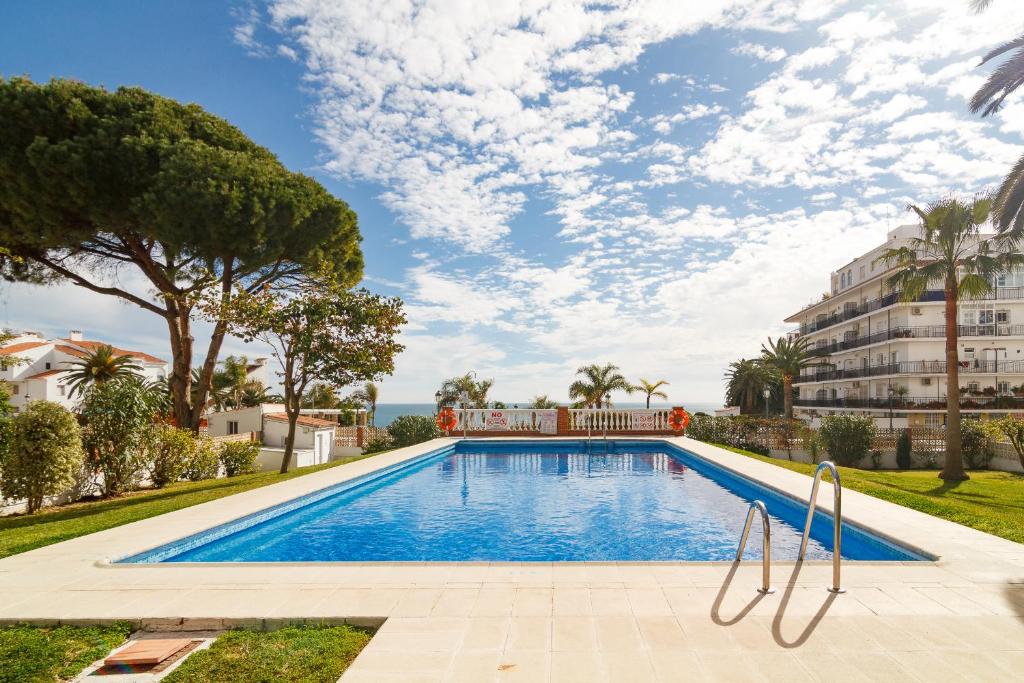 Carabeo II 5 Apartments Casasol - 1