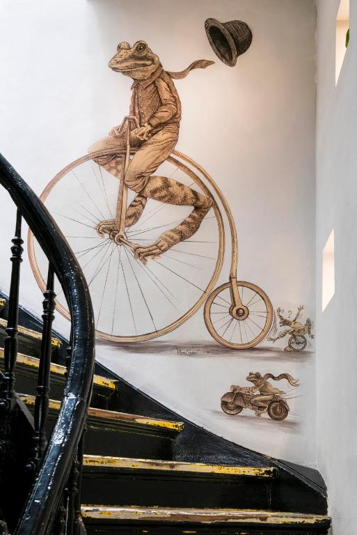 The Frogs_Guest House — Hotel in Athens