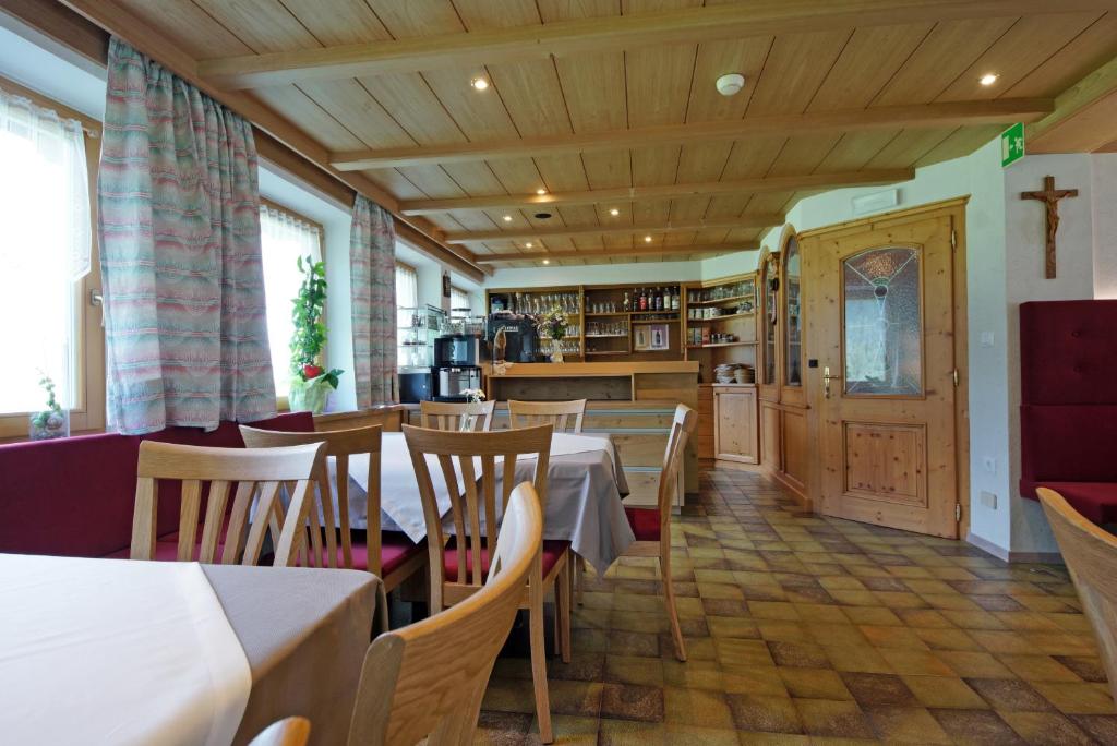 Pension Arnica B&B - 4