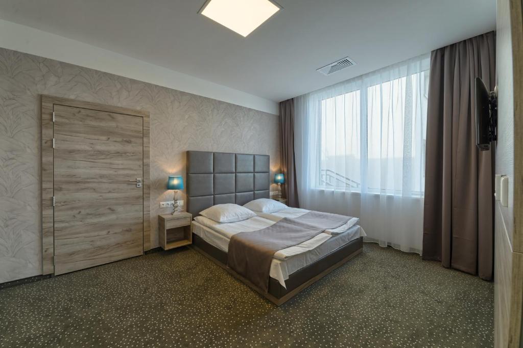 Hotel Scout — Hotel in Czestochowa