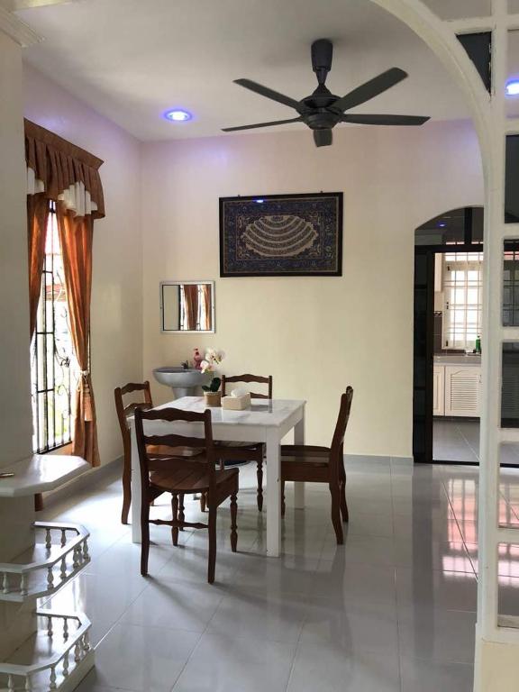Facilities, Family Homestay in Kuala Terengganu