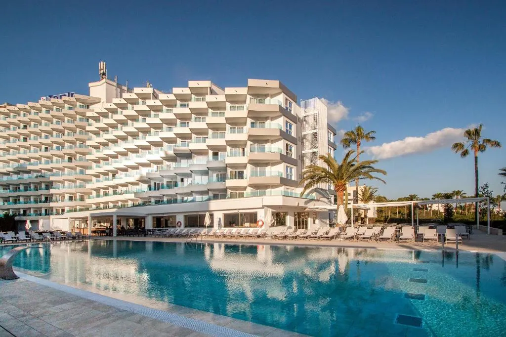 Tomir Portals Suites - Adults Only, Hotel in Portals Nous