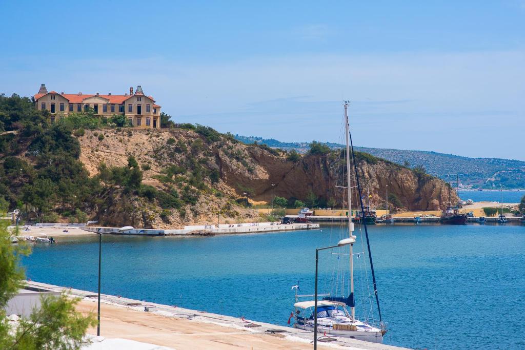 Molos Hotel photo