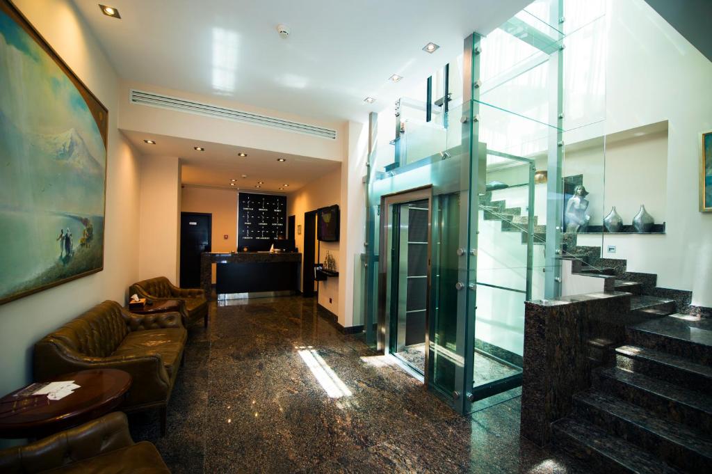 Nane Hotel photo