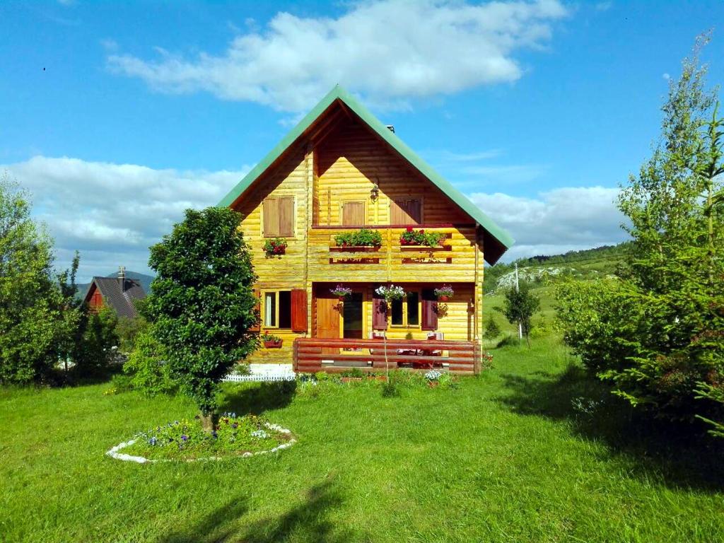 Sunnyside — Hotel in Zabljak