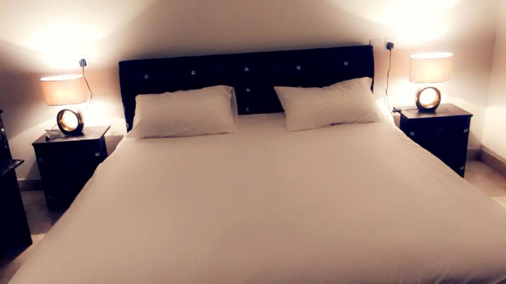 Al Sondos Furnished Apartments photo