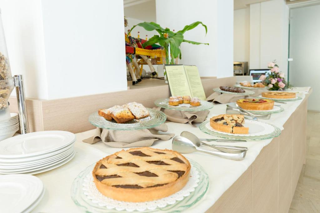 Hotel Villa Esperia — Restaurant & bars in Taormina, Sicily
