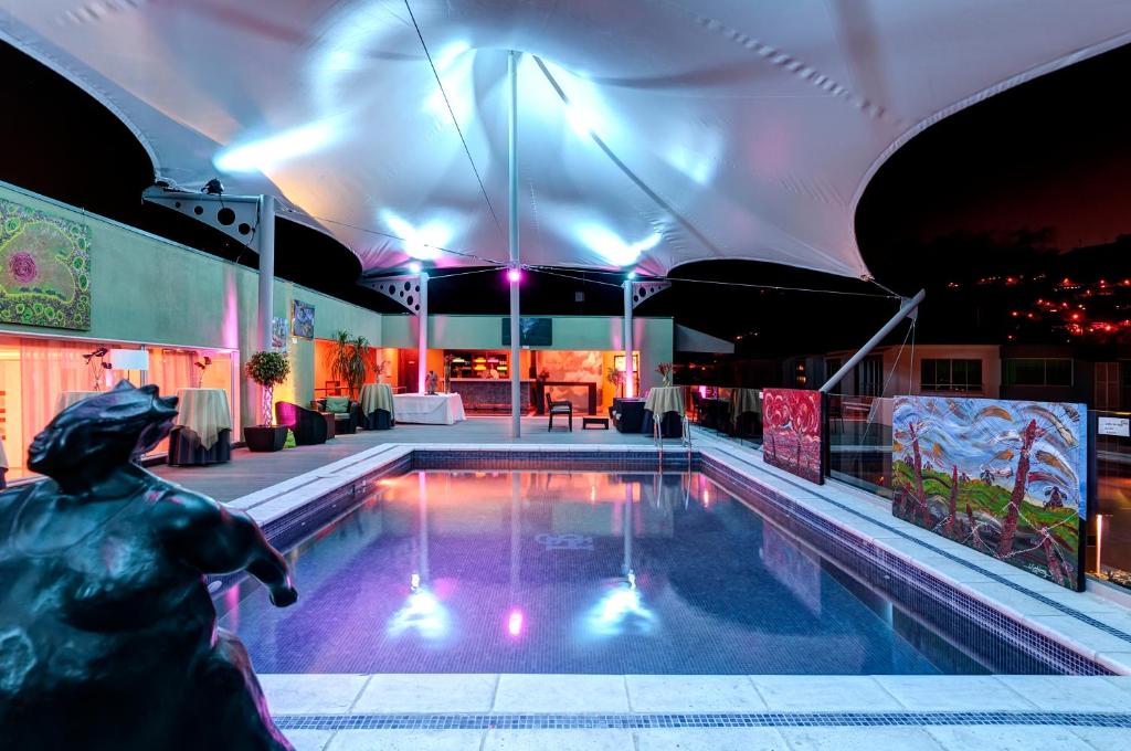 Swimming pool, Studio Hotel Boutique in San Jose