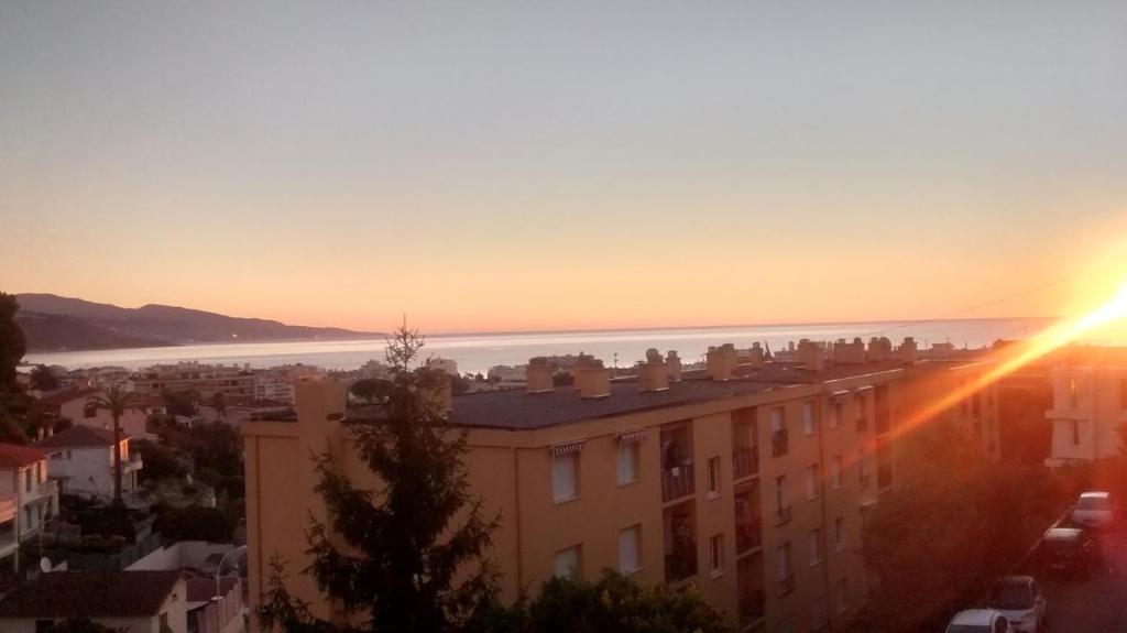 Appart - vue mer Menton Cap Martin - 2