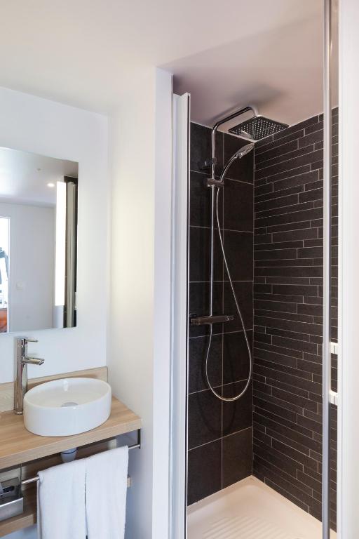 Best Western Le Moulin De Ducey Photo 11