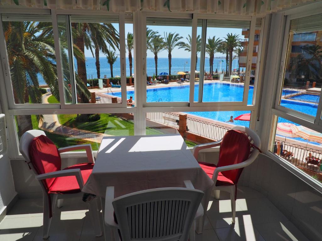 Apartamentos Intercentro Algarrobo-Costa APARTAMENTOS TURISTICOS -INMOBILIARIA photo