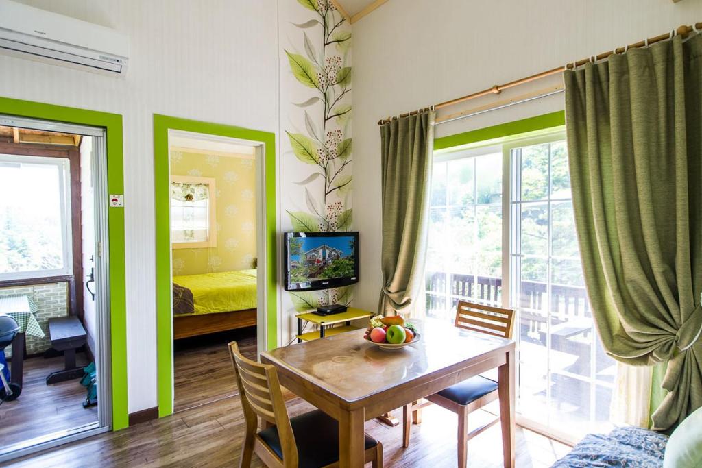 써니하우스 (Sunny House)