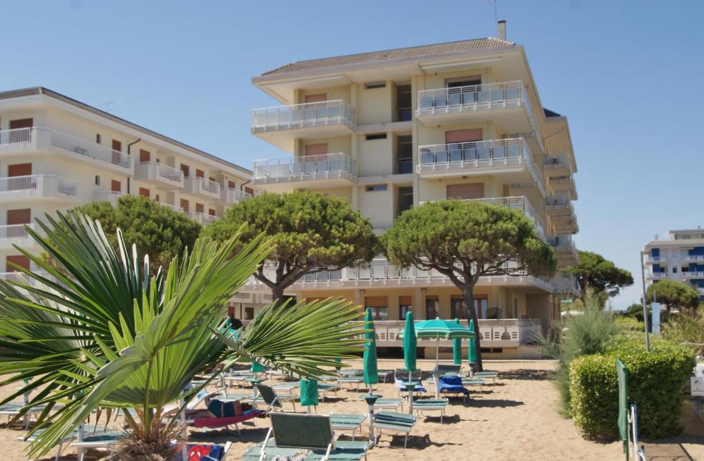 Residence Diplomatic Jesolo photo