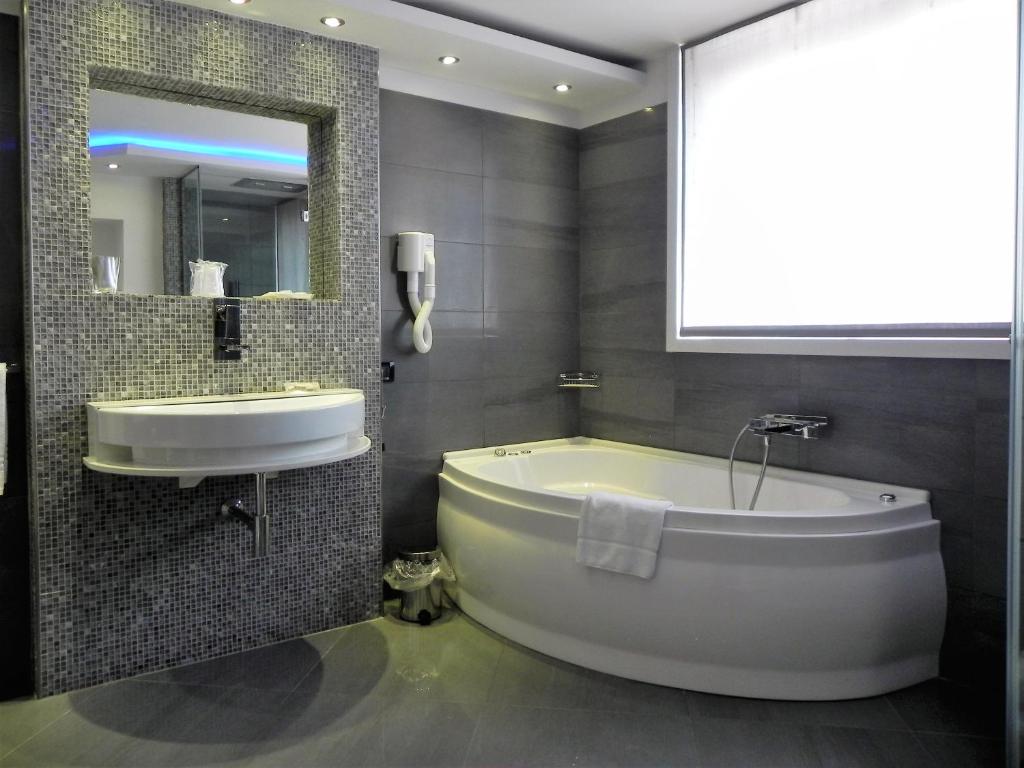 Cristal Hotel Palermo - 2