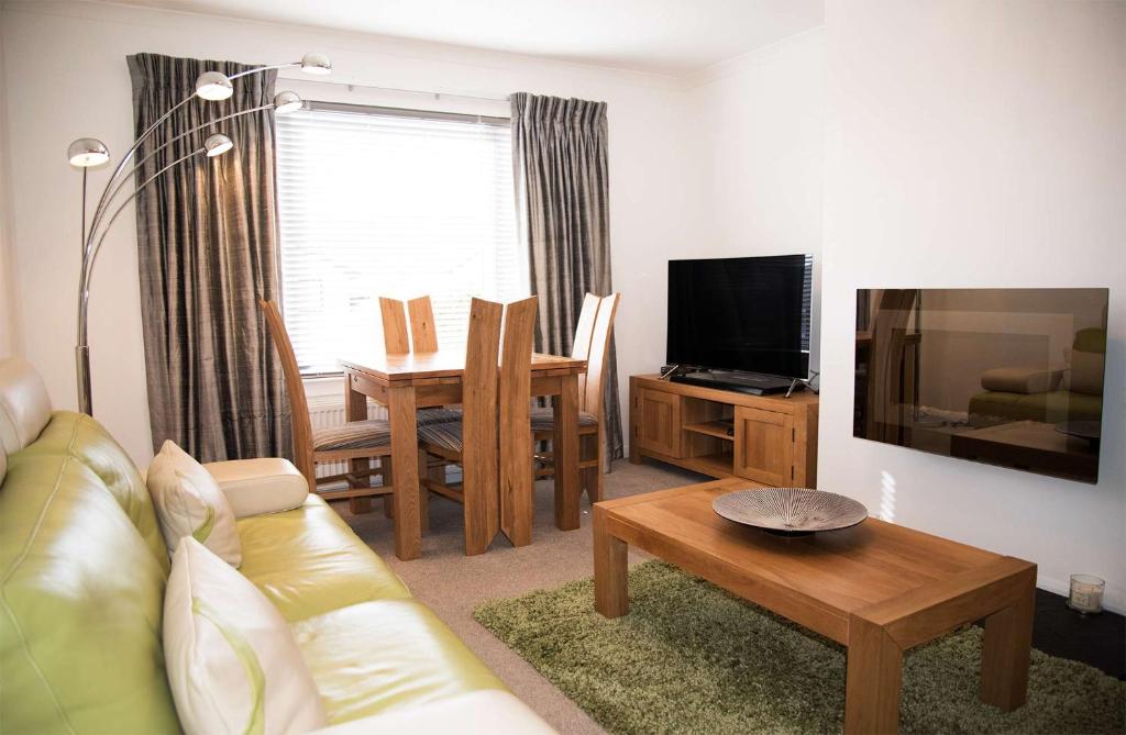8 Glamaig Place — Hotel in Portree