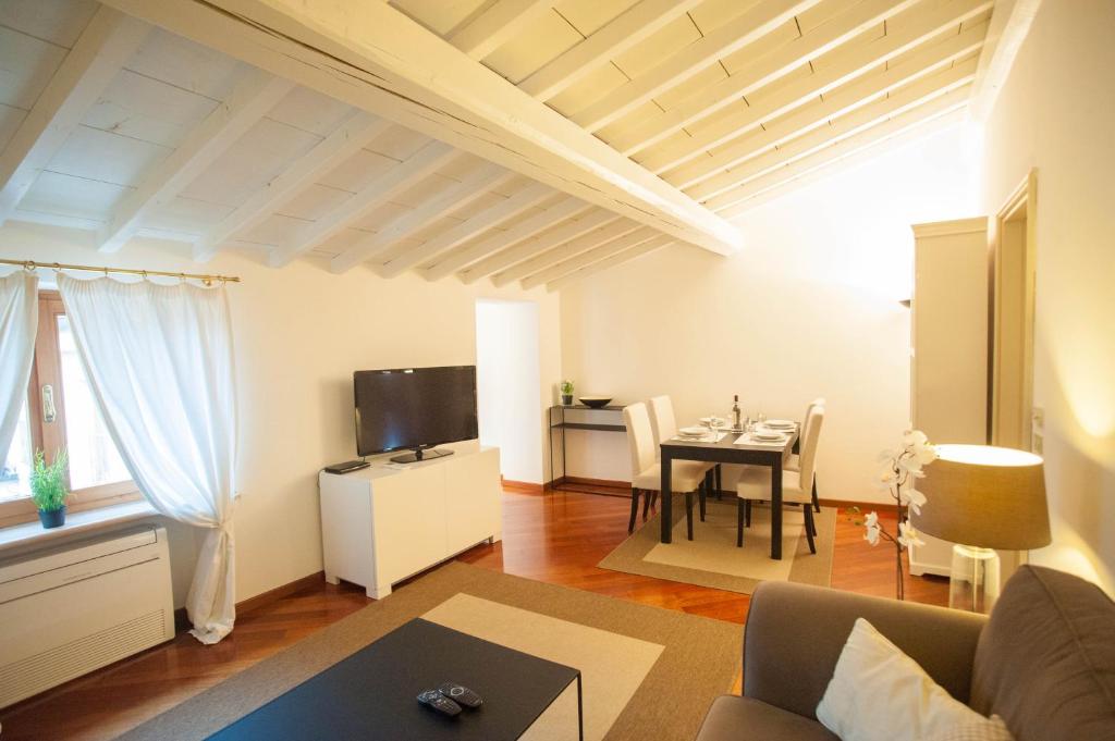 Italianflat - Palazzo Zeiner photo