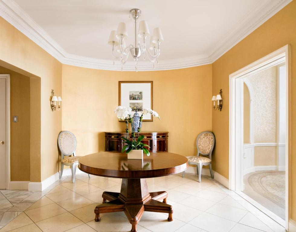 The Pierre New York A Taj Hotel Photo 15