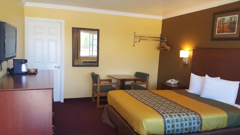 Interstate 8 Motel photo