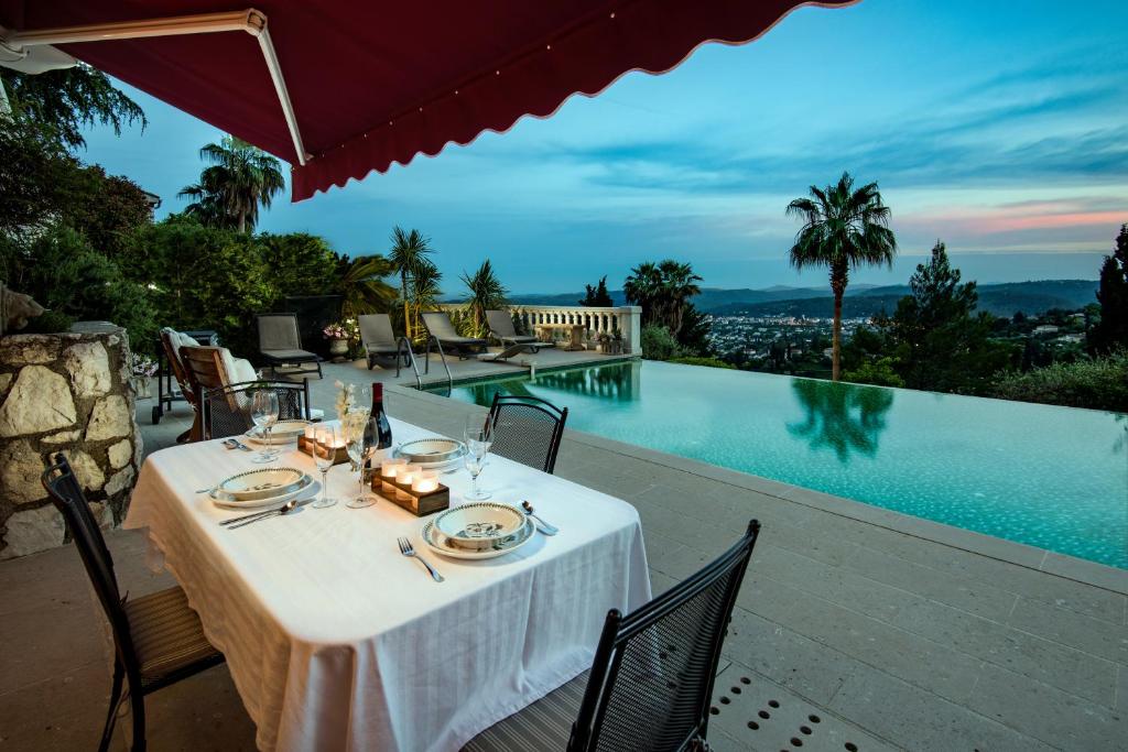 Luxury Pool Apartment at Villa Seburga - 2