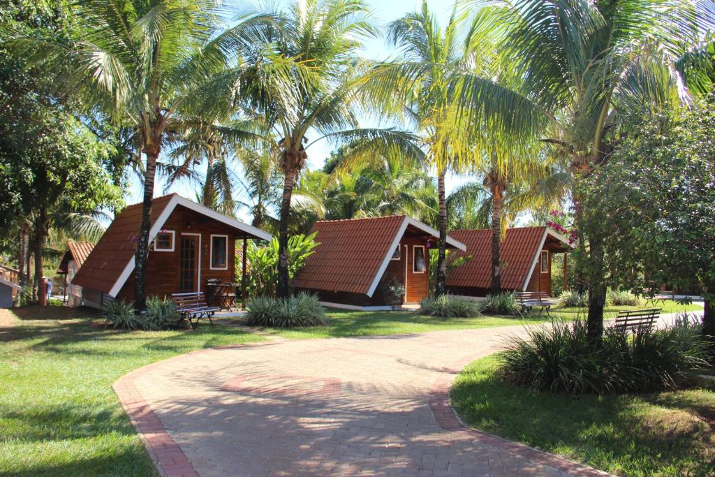 Monte Carlo Pousada, Olímpia