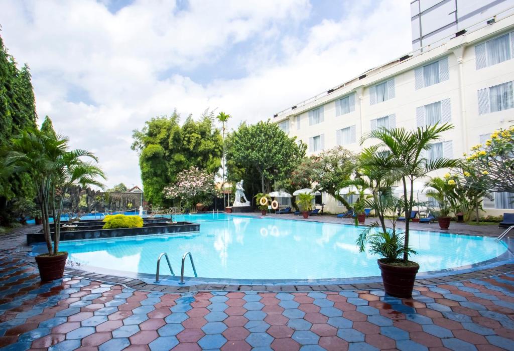 Kolam renang