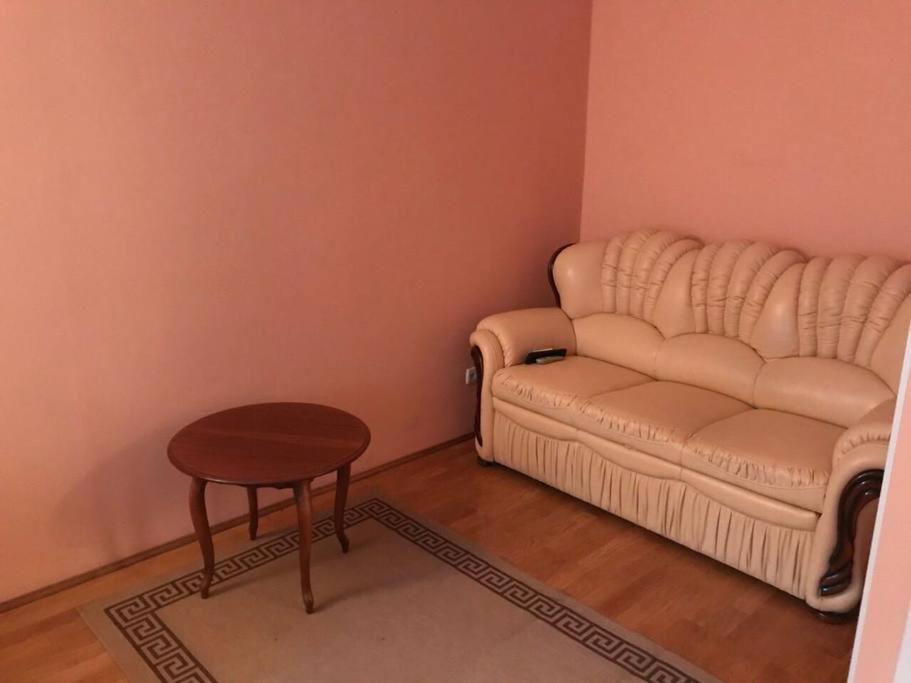 Apartment on Mechnikova 8 — Hotel in Kyiv