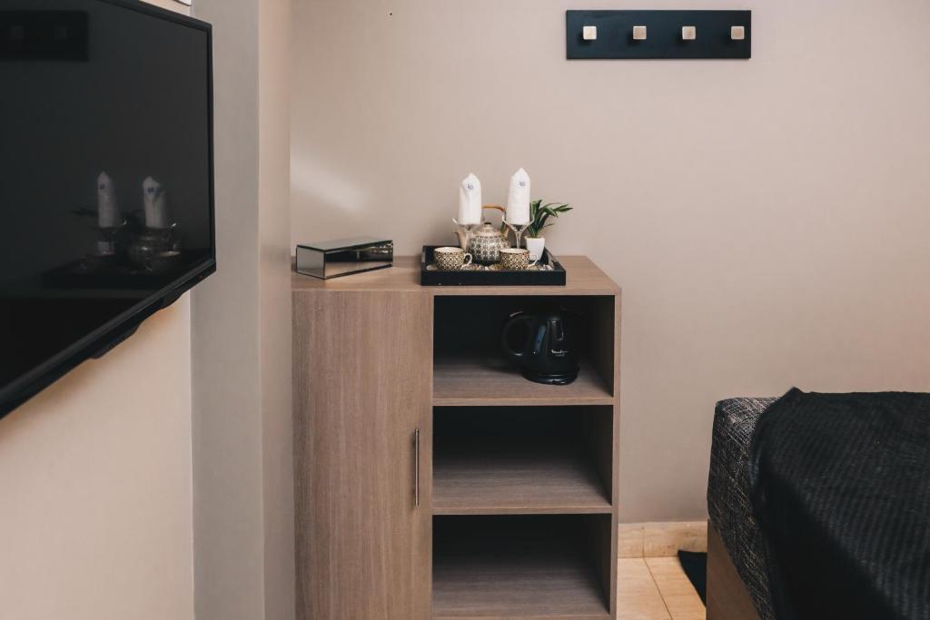 LG Golden Suites photo