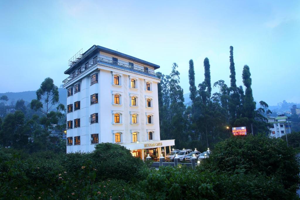 Hotel Munnar Castle