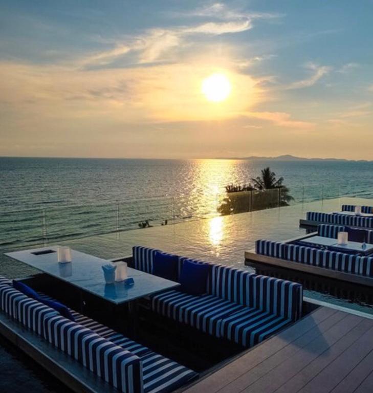Veranda Residence Pattaya by IN photo