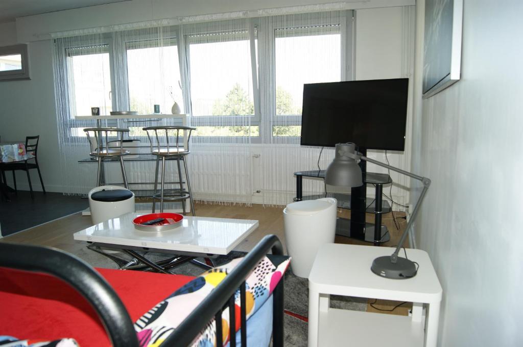 Jordan, proche centre, wifi, linge, produits, ménage, - 4
