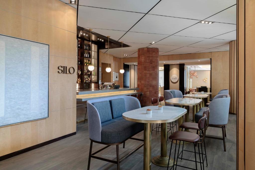 Еда и напитки