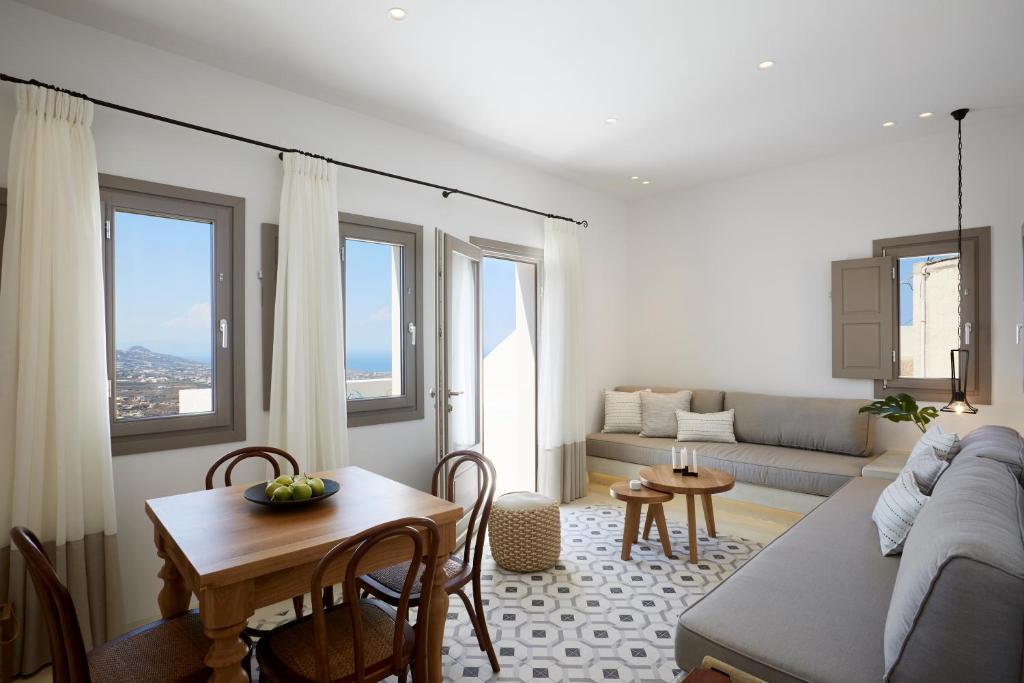 White & Co. La Torre Suites photo