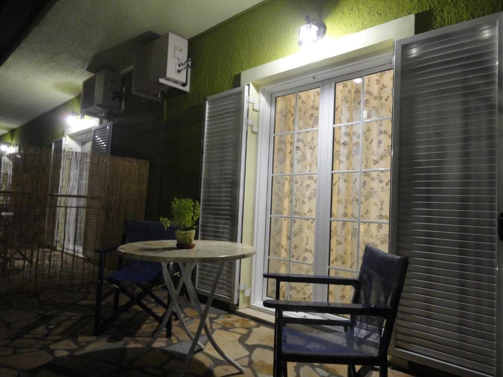 Yialos apartments photo